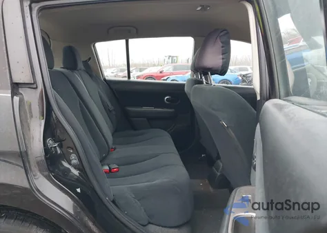 2011 Nissan Versa 1.8S из США, поврежденный, VIN 3N1BC1CP4BL371637